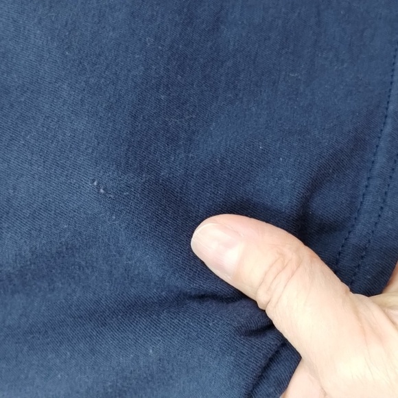 Oliver&Otis womens small navy blue tribal tee All good things are wild and free - Picture 9 of 9